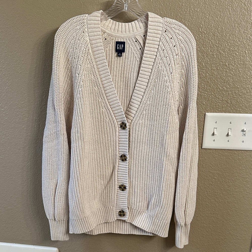 GAP Knit Cardigan